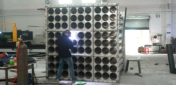 不鏽（xiù）鋼（gāng）立式（shì）濕式靜電（diàn）除（chú）塵器